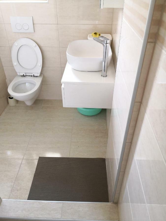 Апартаменты Apartman Cvitkovic Солине Экстерьер фото